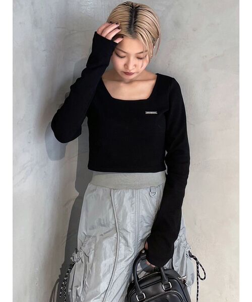 EMODA（エモダ）の「プレートクロップトップ（Tシャツ/カットソー・レディース・ホワイト/ブラック/グレー/その他・FREE）」の16枚目の写真