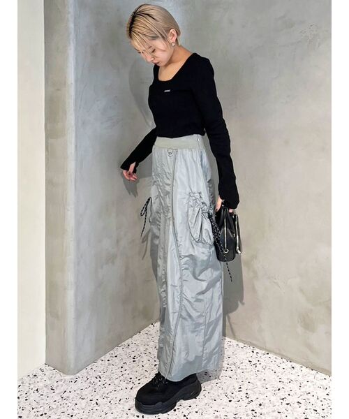 EMODA（エモダ）の「プレートクロップトップ（Tシャツ/カットソー・レディース・ホワイト/ブラック/グレー/その他・FREE）」の13枚目の写真