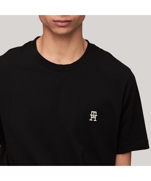 TOMMY HILFIGER(トミーヒルフィガー)の「モノグラムエンブロイドTシャツ(Tシャツ/カットソー・メンズ・ホワイト/ブラック/ネイビー/ブルー/グリーン・X-LARGE/SMALL/MEDIUM/LARGE)」の9枚目の写真