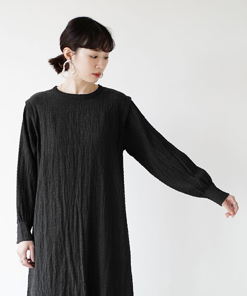 e-zakkamania stores(イーザッカマニアストアーズ)の「シャーリング ワンピース(ワンピース・レディース・ライトベージュ/ブラック・M)」の12枚目の写真