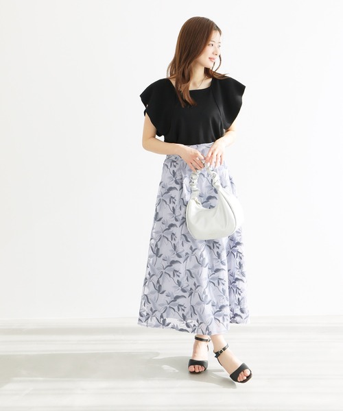 ROPE' PICNIC(ロペピクニック)の「袖フレアニットトップス/UVカット・洗濯機OK・冷感(ニット/セーター・レディース・ブラック/オフホワイト/ブラウン・38)」の5枚目の写真