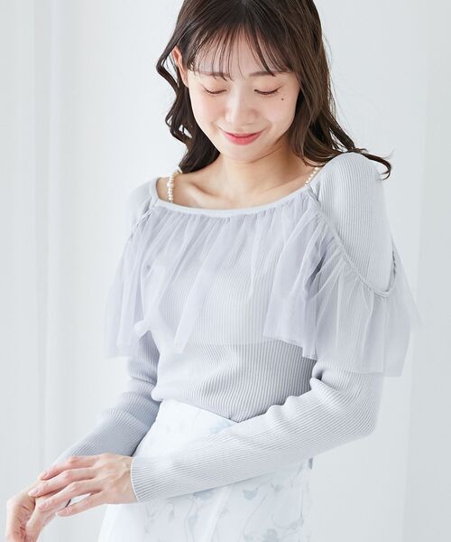 MAJESTIC LEGON（マジェスティックレゴン）の「2wayパールチェーンチュールニット（ニット/セーター・レディース・チャコールグレー/ライトグレー/アイボリー・MEDIUM）」の3枚目の写真