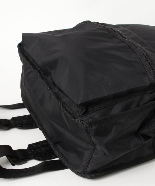 LeSportsac（レスポートサック）の「LeSportsac ROUTE BACKPACK レスポートサック ルート バックパック（バックパック/リュック・レディース・ブラック系・FREE）」の3枚目の写真