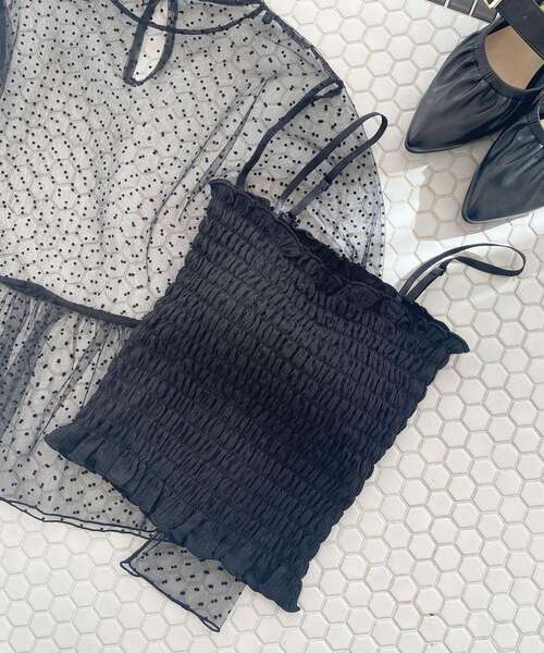 MAJESTIC LEGON(マジェスティックレゴン)の「カップ付き2wayシャーリングキャミ(キャミソール・レディース・ブラック系その他/ピンク/ブラック/アイボリー・MEDIUM)」の11枚目の写真