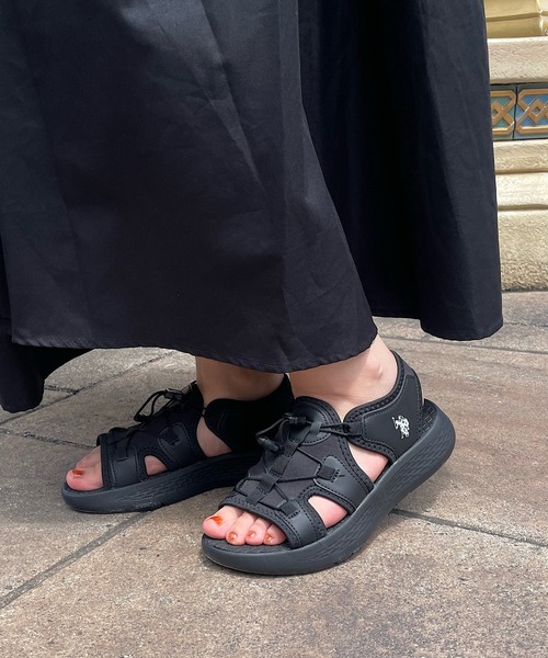 U.S. POLO ASSN.（ユーエスポロアッスン）の「【U.S. POLO ASSN.】超軽量！厚底スポーツサンダル（サンダル・レディース・オレンジ系/ブラック/オフホワイト・LL/L/M/S）」の2枚目の写真