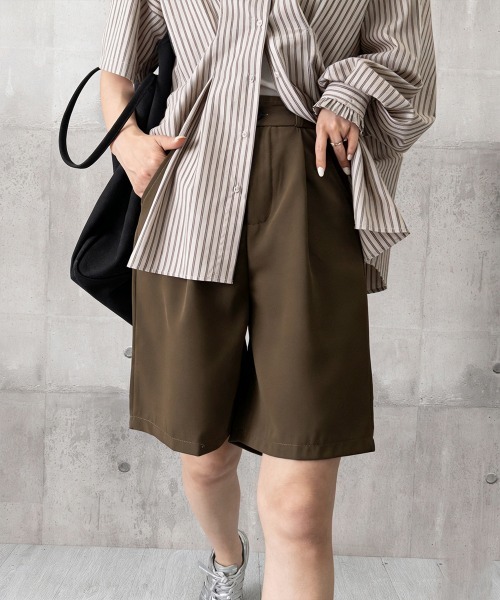 Miniministore(ミニミニストア)の「【春夏向け/さらっと履ける/ドライタッチ】タックショートパンツ ハイウエスト 美脚ショートパンツ ショーパン 短パン ハーフパンツ クロップド(その他パンツ・レディース・ブラック/ベージュ/ブラウン/アイボリー・M/XL/L)」の3枚目の写真