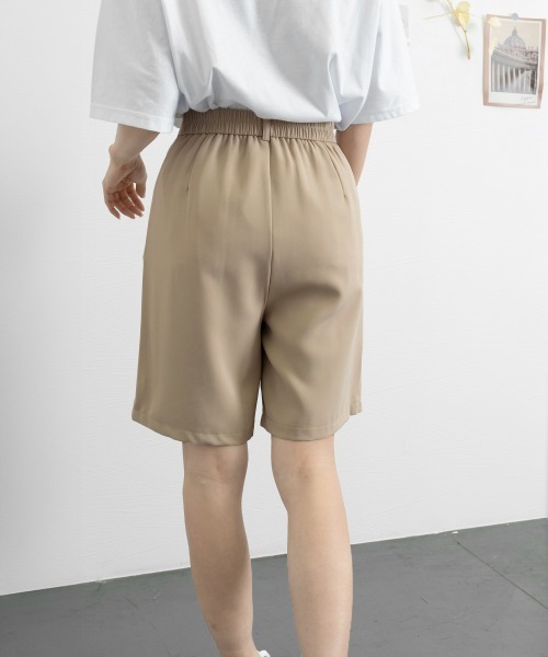 Miniministore(ミニミニストア)の「【春夏向け/さらっと履ける/ドライタッチ】タックショートパンツ ハイウエスト 美脚ショートパンツ ショーパン 短パン ハーフパンツ クロップド(その他パンツ・レディース・ブラック/ベージュ/ブラウン/アイボリー・M/XL/L)」の19枚目の写真