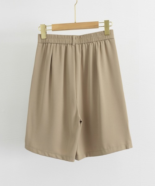 Miniministore(ミニミニストア)の「【春夏向け/さらっと履ける/ドライタッチ】タックショートパンツ ハイウエスト 美脚ショートパンツ ショーパン 短パン ハーフパンツ クロップド(その他パンツ・レディース・ブラック/ベージュ/ブラウン/アイボリー・M/XL/L)」の20枚目の写真