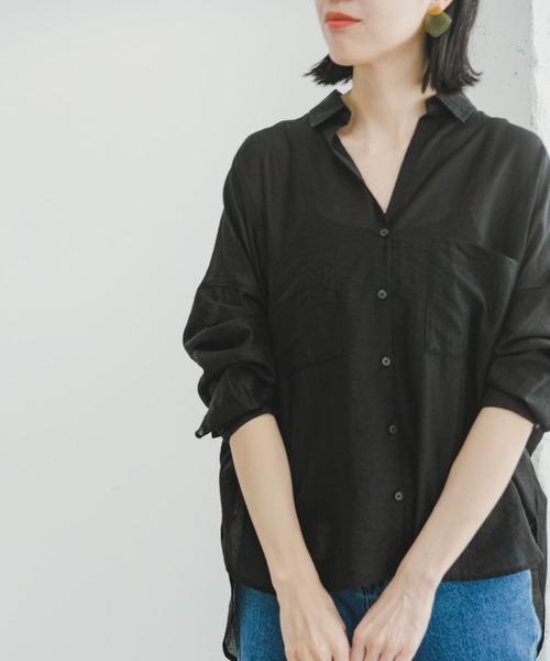 ITEMS URBANRESEARCH（アイテムズ アーバンリサーチ）の「『2WAY仕様』シアーポケットスキッパーシャツ（シャツ/ブラウス・レディース・ブラック/ライトブルー/ホワイト系その他・FREE）」の4枚目の写真