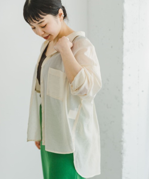 ITEMS URBANRESEARCH（アイテムズ アーバンリサーチ）の「『2WAY仕様』シアーポケットスキッパーシャツ（シャツ/ブラウス・レディース・ブラック/ライトブルー/ホワイト系その他・FREE）」の20枚目の写真