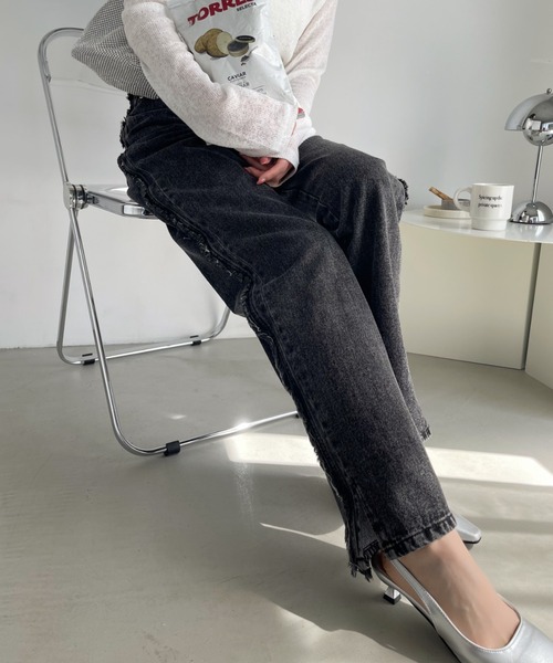 Ada.(エイダ)の「サイド フリンジデザイン デニムパンツ(デニムパンツ・レディース・ブラック/ライトブルー/アイボリー・FREE)」の15枚目の写真