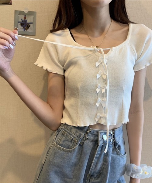 Jayro(ジャイロ)の「前リボンクロップド丈サマーニットプルオーバー(Tシャツ/カットソー・レディース・ブラック/ブルー/ラベンダー/ホワイト・FREE)」の17枚目の写真