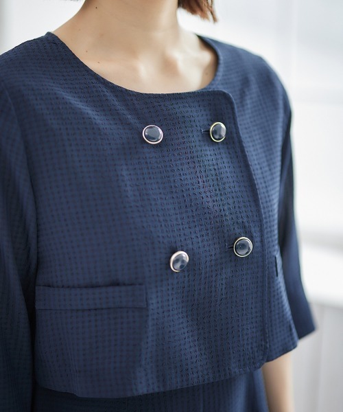 12Twelve Agenda（トゥエルブ　アジェンダ）の「シアサッカーノーカラーダブルジャケット（ノーカラージャケット・レディース・ネイビー/グリーン・M）」の9枚目の写真