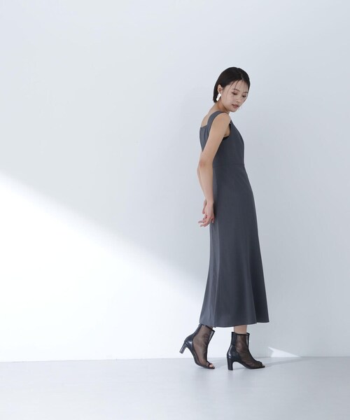 NATURAL BEAUTY BASIC（ナチュラルビューティーベーシック）の「◇ショートジャケット＆スクエアネックワンピース（ワンピース・レディース・ダークブラウン/チャコールグレー・SMALL/MEDIUM）」の11枚目の写真