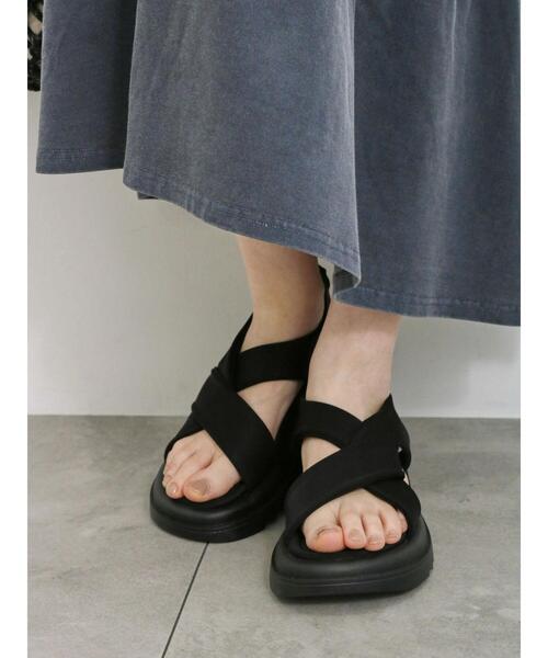 Samansa Mos2 blue（サマンサモスモスブルー）の「厚底ネオプレーンサンダル（ドレスシューズ・レディース・ライトベージュ/カーキ/ブラック・M/L）」の5枚目の写真