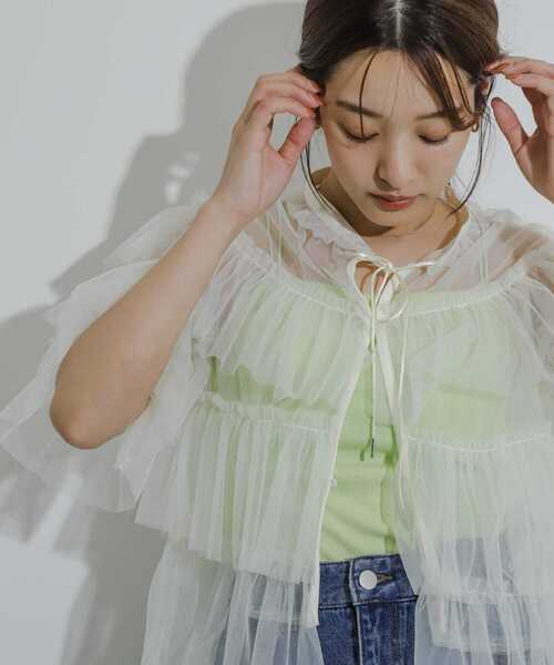 HEYUMM(ヘユム)の「チュールティアードブラウス(シャツ/ブラウス・レディース・ブルー/ブラック/アイボリー・ONE)」の10枚目の写真