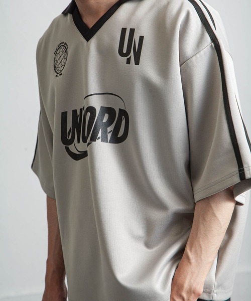 UNCORD（アンコード）の「【UNCORD】Soccer Game Half Sleeve Shirt / ゲームシャツ / サッカーシャツ（Tシャツ/カットソー・メンズ・オフホワイト/ブラック/チャコール/グレー・MEDIUM/LARGE/X-LARGE）」の3枚目の写真