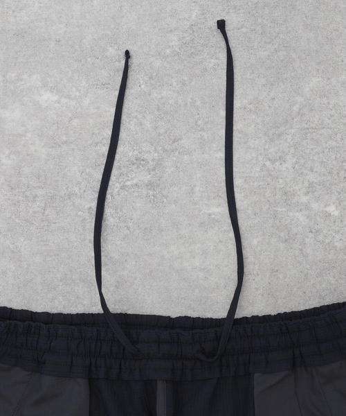 EDIFICE（エディフィス）の「《追加》SAP ドットエアー ストレッチ 1タックイージーパンツ（スラックス・メンズ・ライトグレー/ネイビー/チャコールグレー・SMALL/MEDIUM/LARGE）」の18枚目の写真