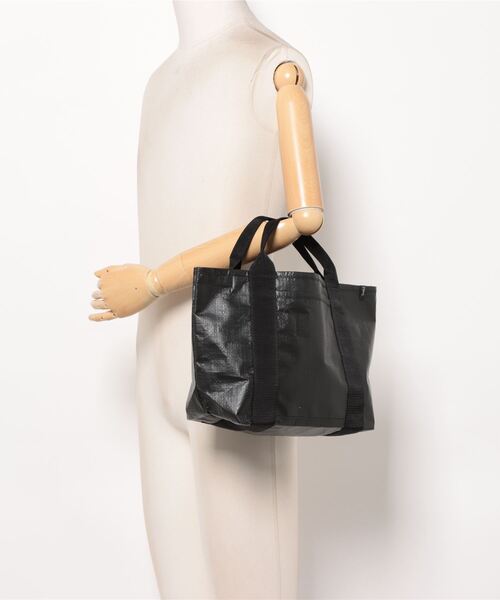 SABLE CLUTCH（セーブルクラッチ）の「TAPE PE TOTE (M) （トート