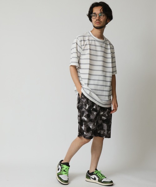 ARCADE(アーケード)の「エンボスワッフル クルーネック半袖ボーダーTシャツ barcedos moderate(Tシャツ/カットソー・メンズ・ネイビー/ブラック/オフホワイト・L/M/LL)」の11枚目の写真
