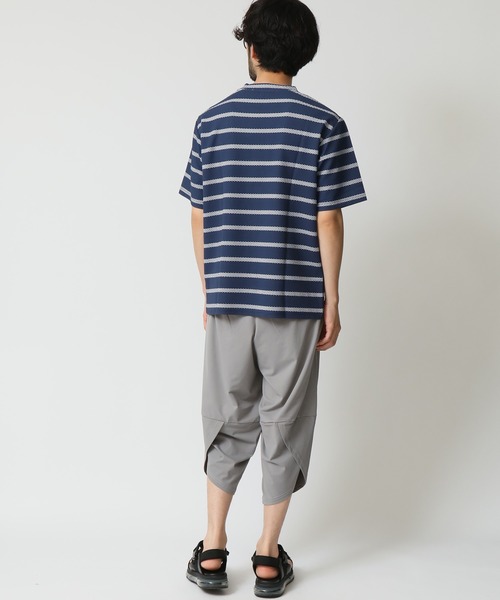 ARCADE(アーケード)の「エンボスワッフル クルーネック半袖ボーダーTシャツ barcedos moderate(Tシャツ/カットソー・メンズ・ネイビー/ブラック/オフホワイト・L/M/LL)」の5枚目の写真