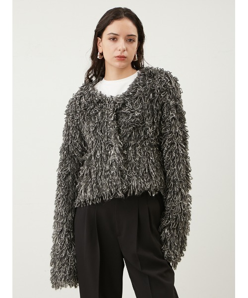 Mila Owen（ミラオーウェン）の「クロップドループヤーンカーディガン