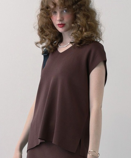 saloon（サルーン）の「SALOON(サルーン)/Vネックフレンチスリーブニット【手洗い可】セットアップ可（ニット/セーター・レディース・ブラウン/ブラック・FREE）」の21枚目の写真