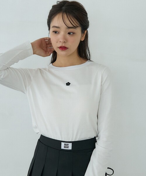 PUBLUX(パブリュクス)の「MARY QUANT × PUBLUX/マリークワント ワンポイントロゴロンT 限定展開(Tシャツ/カットソー・レディース・マルチ/ブラック/オフホワイト・フリ-)」の20枚目の写真