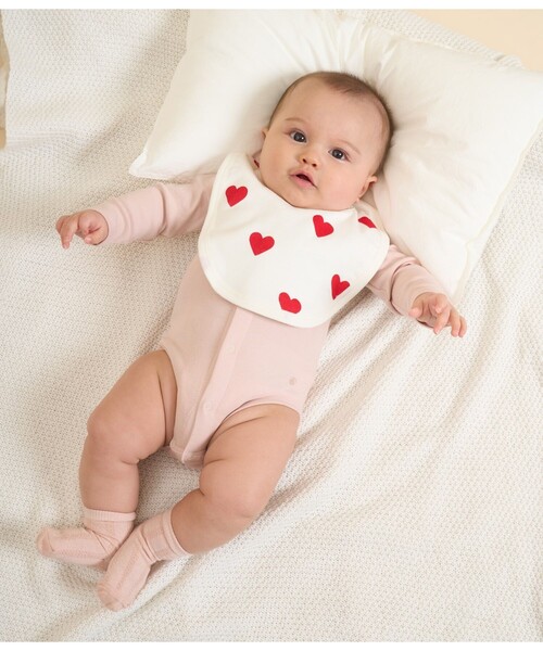 PETIT BATEAU(プチバトー)の「サークルスタイ(スタイ/よだれかけ・キッズ・ホワイト×レッド・ONE SIZE)」の2枚目の写真