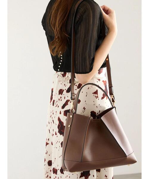 Te chichi（テチチ）の「タックデザインハンドバッグ（ハンドバッグ・レディース・ブラック/ブラウン・F）」の2枚目の写真