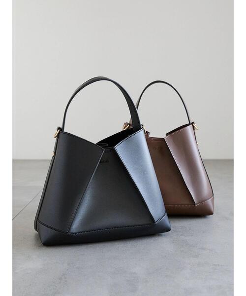 Te chichi（テチチ）の「タックデザインハンドバッグ（ハンドバッグ・レディース・ブラック/ブラウン・F）」の3枚目の写真