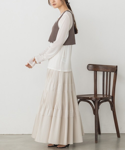 hunch（ハンチ）の「静電気防止 やわもちヤーン ビスチェ（ベスト・レディース・モカ/ブラック/アイボリー・FREE）」の15枚目の写真