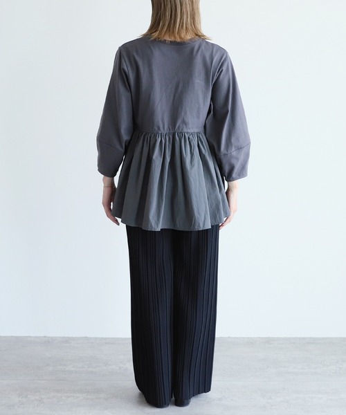 reca(レカ)の「【ZOZOTOWN限定】ランタンスリーブティアードプルオーバー(その他トップス・レディース・ブラック/グレイッシュベージュ/オフホワイト/チャコールグレー/ピンク系その他/バーガンディー・FREE)」の10枚目の写真