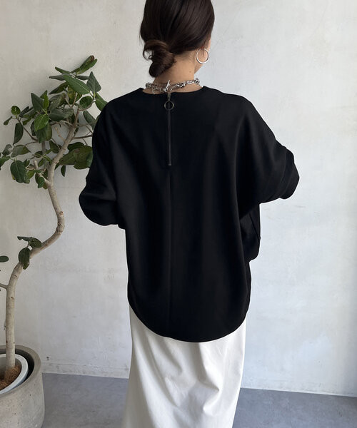 DouDou(ドゥドゥ)の「【WEB限定】ダンボールラウンドヘムチュニック(Tシャツ/カットソー・レディース・グレー/ブルー/ブラック/アイボリー・FREE)」の22枚目の写真