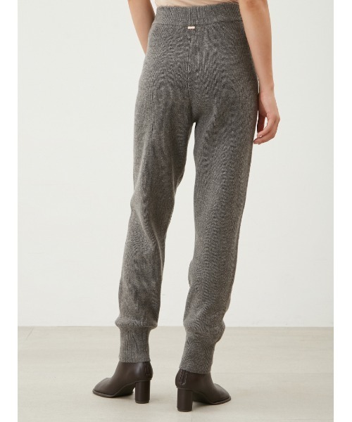 Mila Owen（ミラオーウェン）の「SET UPニットジョガーパンツ（その他パンツ・レディース・アイボリー/ブラック/グレー・0/1）」の6枚目の写真