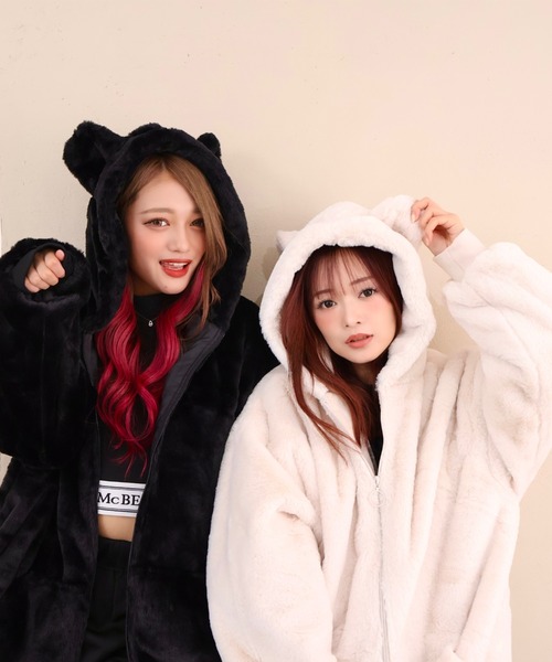CECIL McBEE（セシルマクビー）の「ねこ耳フェイクファーパーカー