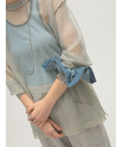 BEAMS BOY(ビームスボーイ)の「maturely / デニム リペア スクエア シュシュ(シュシュ・レディース・ブルー系その他4・ONE SIZE)」の2枚目の写真