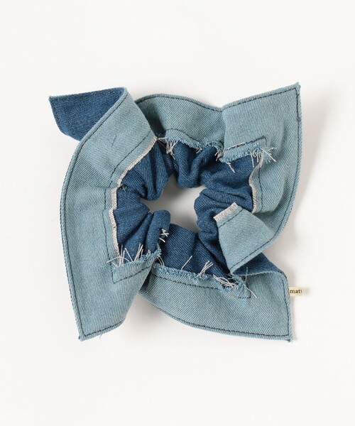 BEAMS BOY(ビームスボーイ)の「maturely / デニム リペア スクエア シュシュ(シュシュ・レディース・ブルー系その他4・ONE SIZE)」の5枚目の写真