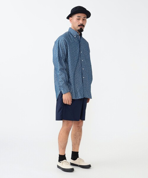 BEAMS PLUS(ビームスプラス)の「小紋柄 クラシックフィット ボタンダウンシャツ インディゴ(シャツ/ブラウス・メンズ・インディゴブルー・XL/L/M/S)」の2枚目の写真