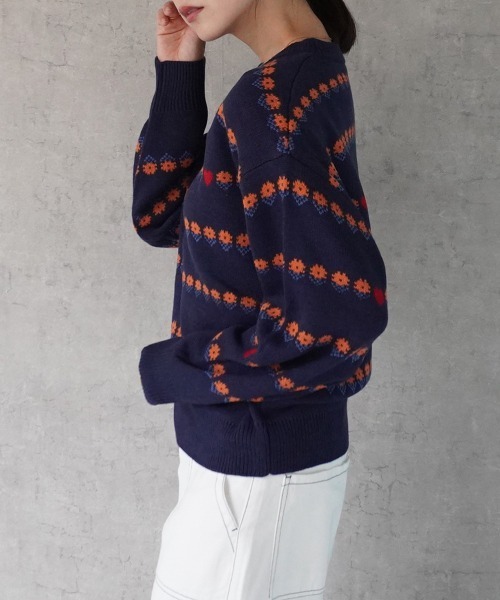 SELECT LEVERY(セレクトリベリー)の「花柄ボーダージャガードニット(ニット/セーター・レディース・アイボリー/ネイビー/ベージュ・MEDIUM)」の9枚目の写真