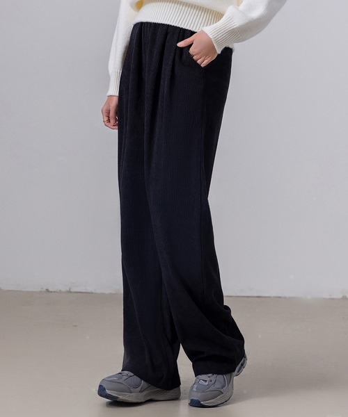 DAY CLOSET(デイ クローゼット)の「レディース 履きやすく美シルエット確立。コーデュロイストレートイージーパンツ(その他パンツ・レディース・ブラック/ピンク/ブラウン/ホワイト・XL/L/M/S)」の6枚目の写真