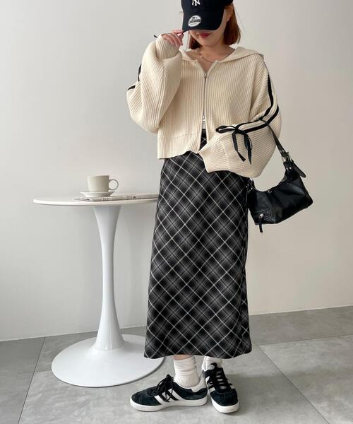 WEGO（ウィゴー）の「WEGO/ラインリボンダブルジップニットパーカー（カーディガン/ボレロ・レディース・アイボリー/ピンク/ブラック・FREE）」の22枚目の写真