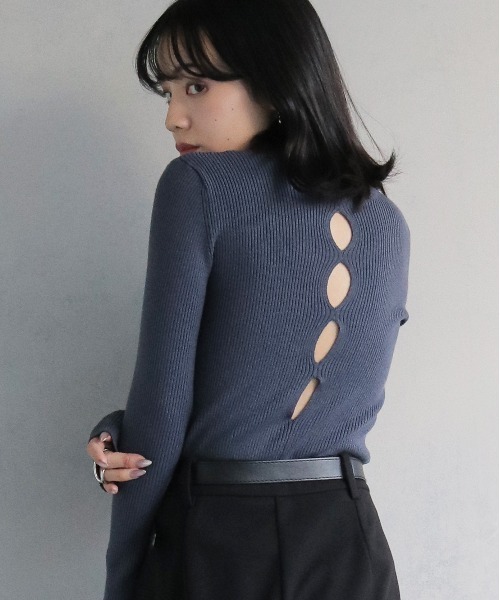 cheriella（シェリエラ）の「【cheriella】前後2wayスリットホールリブニット 2-WAY SLIT HOLE RIB KNIT（ニット/セーター・レディース・チャコールグレー/ブラック/アイボリー/ライトグレー/オレンジ・M）」の4枚目の写真