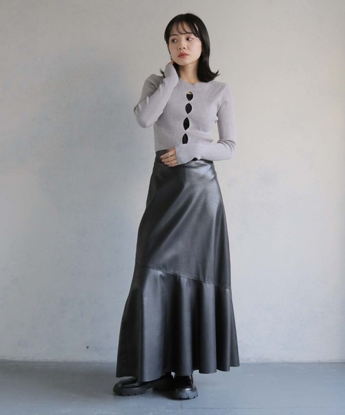 cheriella（シェリエラ）の「【cheriella】前後2wayスリットホールリブニット 2-WAY SLIT HOLE RIB KNIT（ニット/セーター・レディース・チャコールグレー/ブラック/アイボリー/ライトグレー/オレンジ・M）」の19枚目の写真