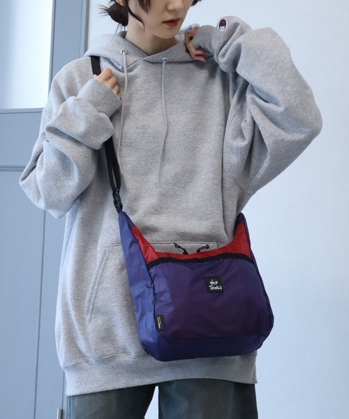 WILD THINGS(ワイルドシングス)の「【WILD THINGS/ワイルドシングス】CORDURA fabric 2WAYショルダーバッグ L(ショルダーバッグ・メンズ・パープル系/ブラック/ブルー系/グリーン系・FREE)」の20枚目の写真