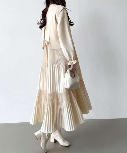セール】バックリボンベスト付き プリーツワンピース ティアード