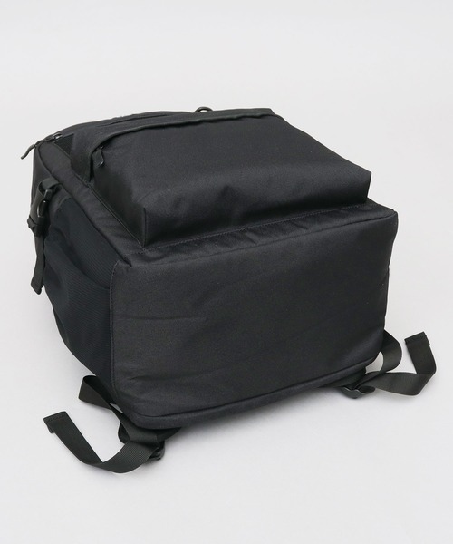 大容量 メッシュポケット 2層構造 ラウンドリュック A4・PC収納対応