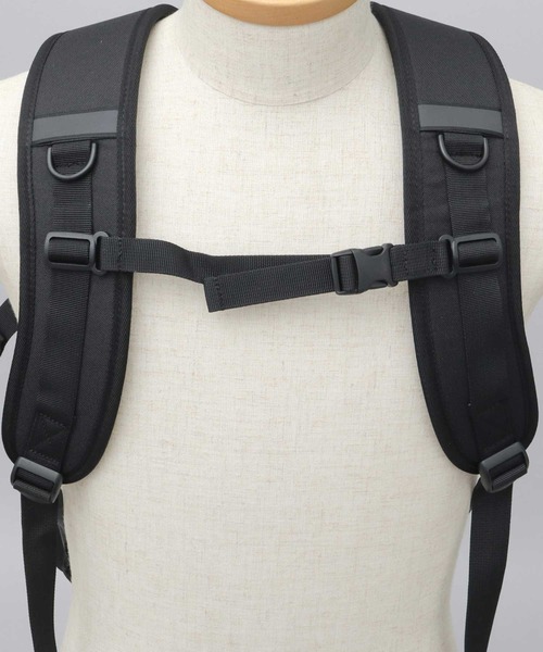 大容量 メッシュポケット 2層構造 ラウンドリュック A4・PC収納対応