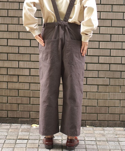 BROOKLYN OVERALL(ブルックリンオーバーオール)の「ワッシャーオーバーオール(サロペット/オーバーオール・レディース・チャコールグレー/ベージュ・FREE)」の13枚目の写真