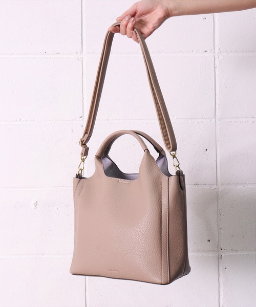 Legato Largo（レガートラルゴ）の「(LF)【Legato Largo】2ポケット レトロ シボ フェイクレザー 2WAY トートバッグ（トートバッグ・レディース・ダークブラウン/ブラック/ライトベージュ・ONE SIZE）」の11枚目の写真